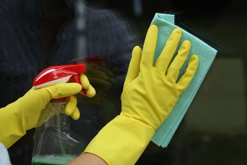 Professional upholstery cleaning in White City for a fresh living room sofa